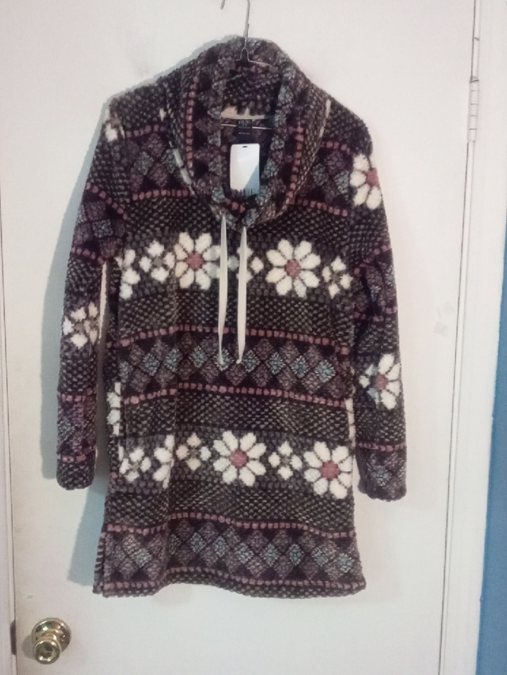 * Hue Fleece Lounger Jacket XS NWT $58 Cuddly Floral